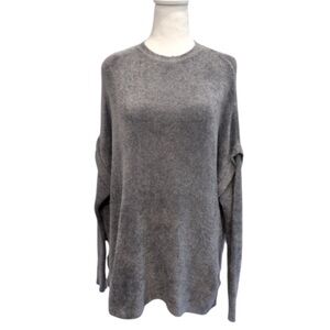 New Hello Nite Los Angeles Sweater